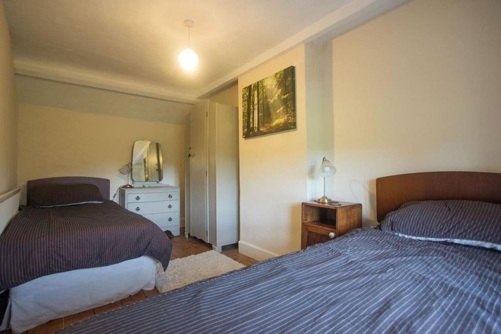 Perfect Cottage Retreat Near The Brecon Beacons Llanwrda Extérieur photo