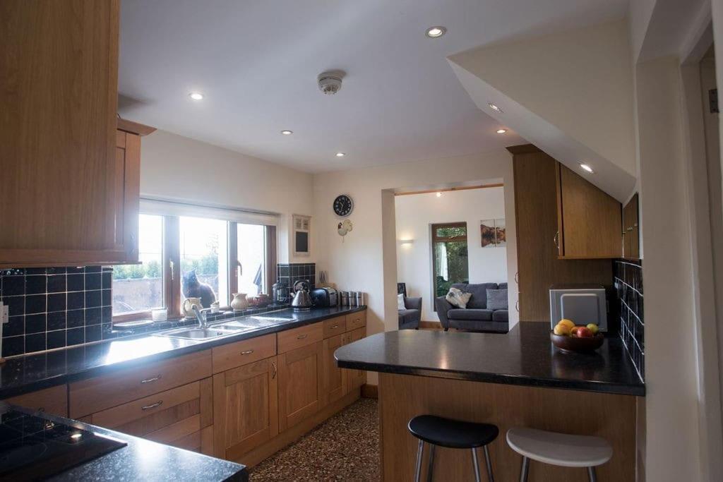 Perfect Cottage Retreat Near The Brecon Beacons Llanwrda Extérieur photo